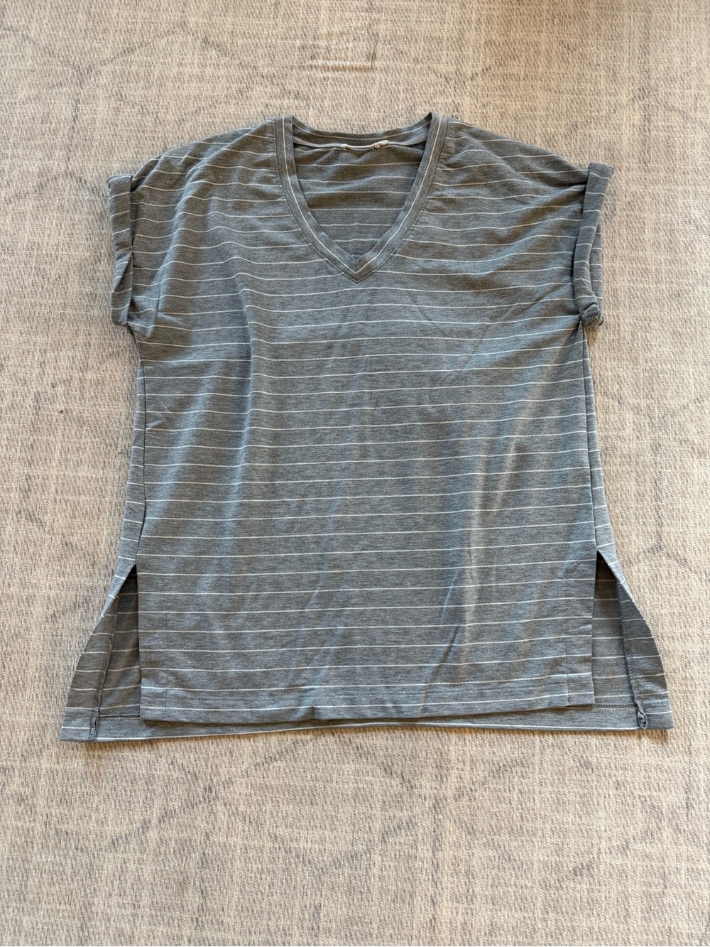 Yellow Chair Women's Gray Striped V-Neck Top Medium